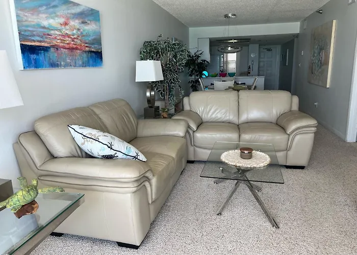 Hamilton House 301 Apartment